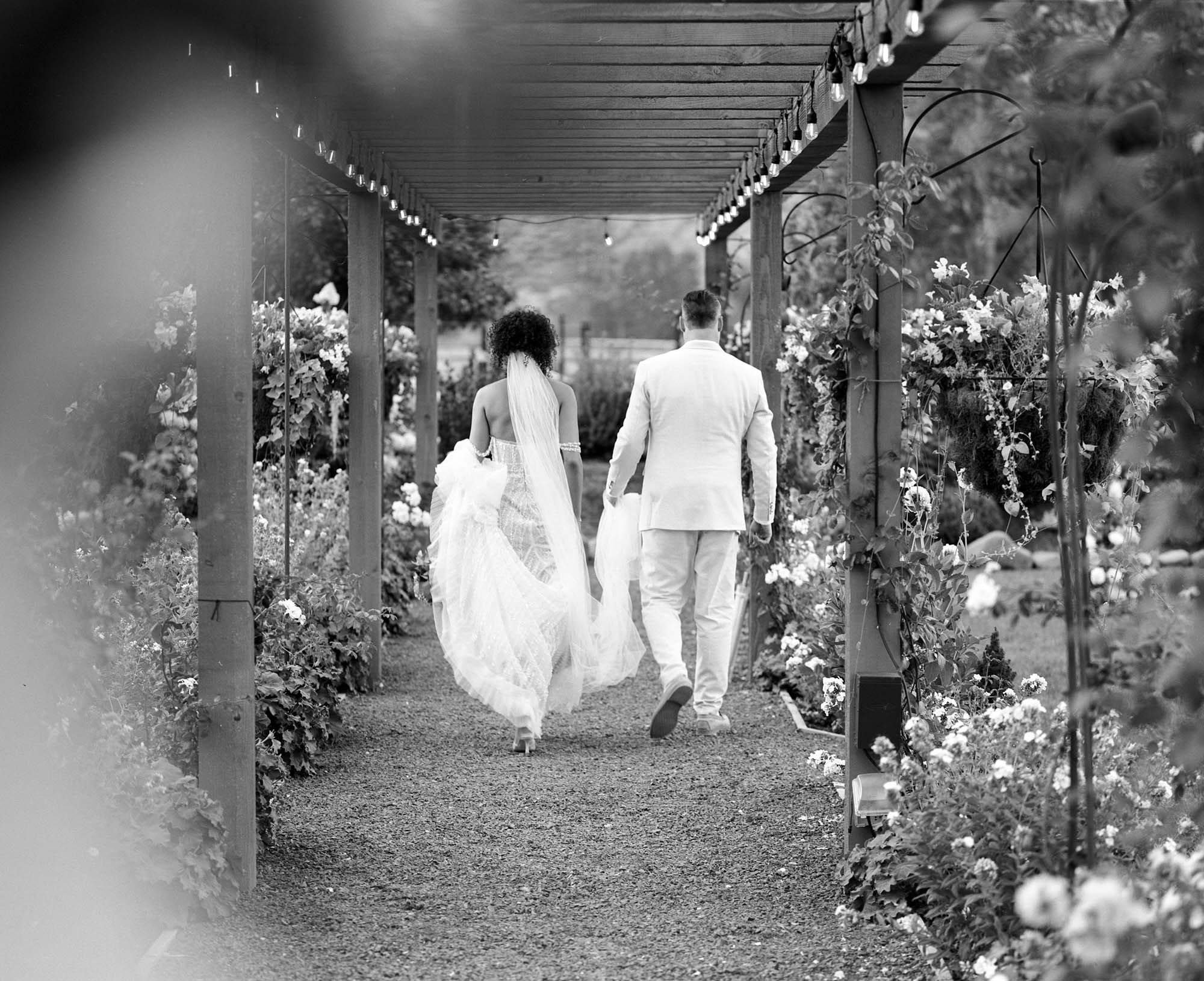 Black and white analog photograph shot on Mamiya RZ67 Pro II and Ilford Delta 400 Professional by TheAnalogPhotographer (United States).