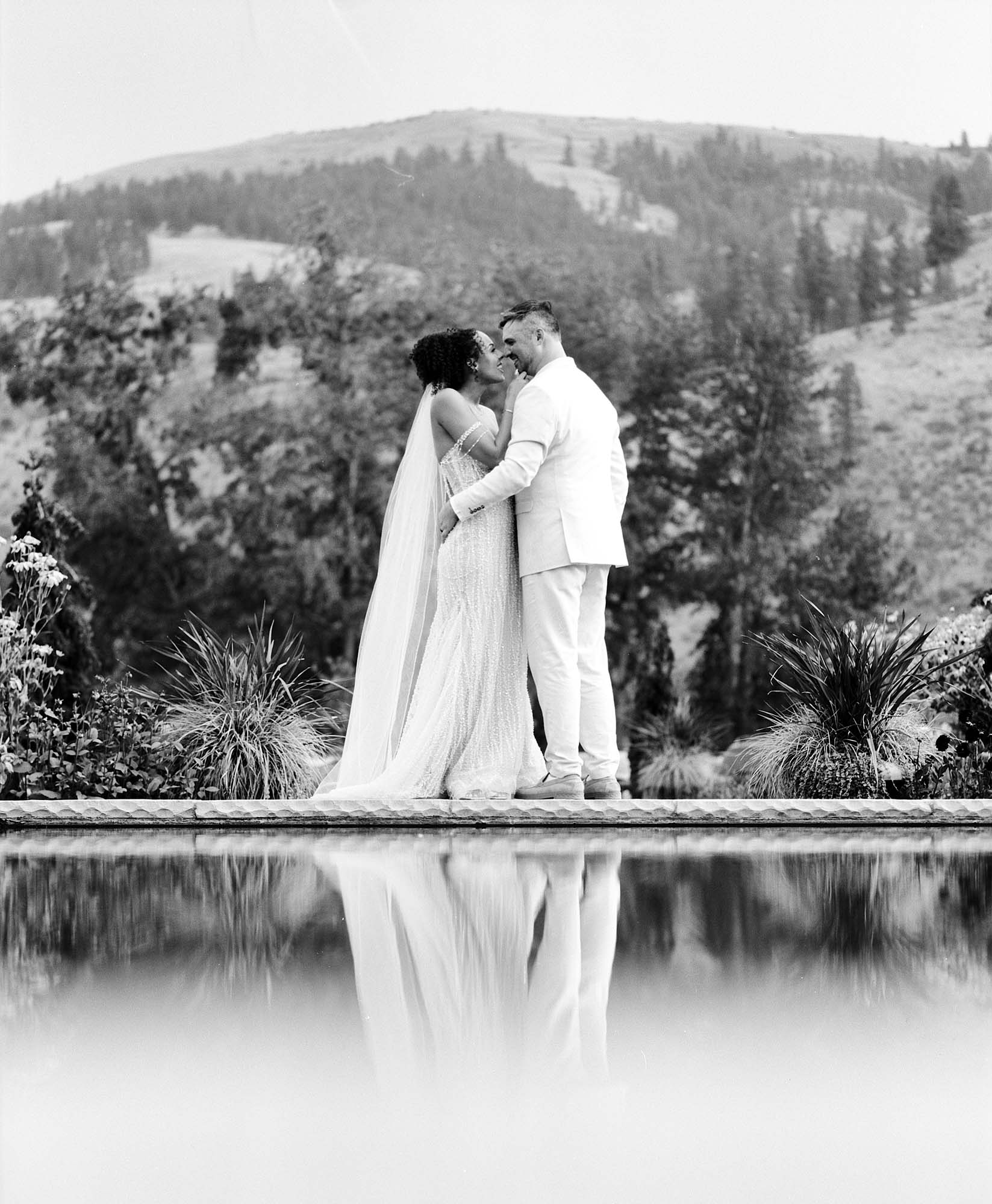 Black and white analog photograph shot on Mamiya RZ67 Pro II and Ilford Delta 400 Professional by TheAnalogPhotographer (United States).