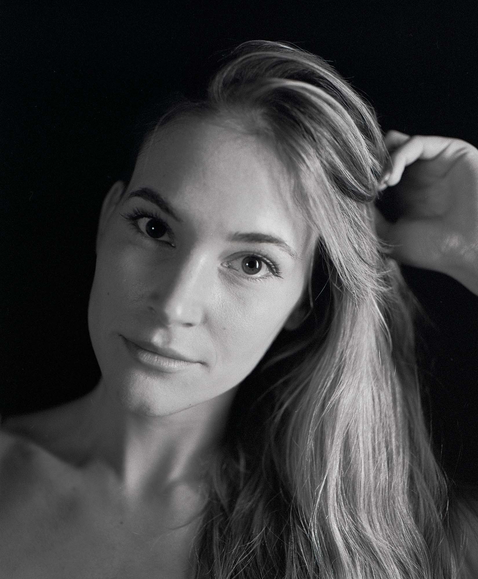 Black and white analog photograph shot on Mamiya RZ67 Pro II and Ilford Hp5 Plus by TheAnalogPhotographer (United States).