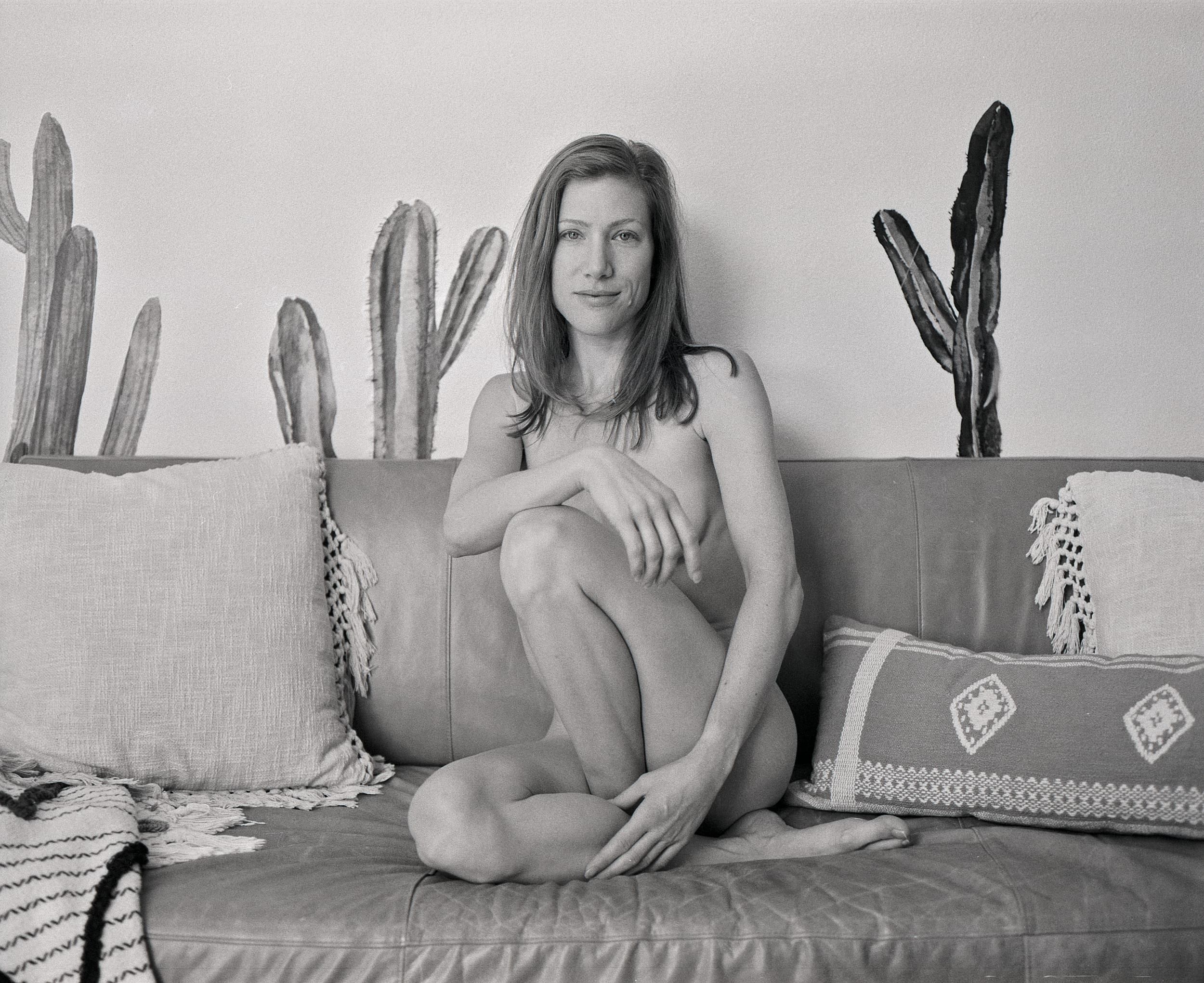 Black and white analog photograph shot on Mamiya RZ67 Pro II and Ilford Hp5 Plus with Sekor 90mm in Sedona, Arizona by TheAnalogPhotographer (United States). [Art Nude (NSFW)]