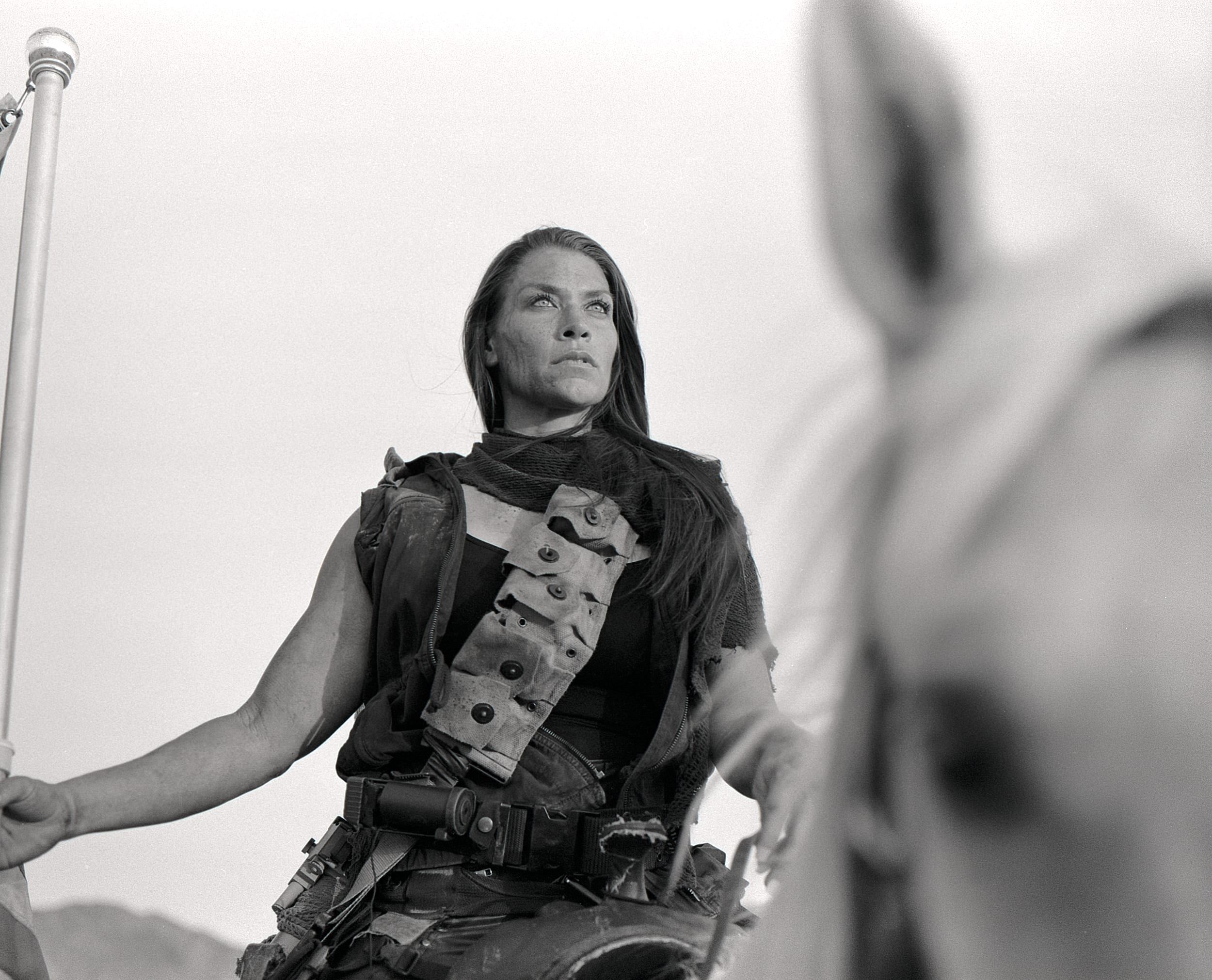 Black and white analog photograph shot on Mamiya RZ67 Pro II and Ilford Hp5 Plus with Sekor 90mm in Arizona by TheAnalogPhotographer (United States). [Portraits]