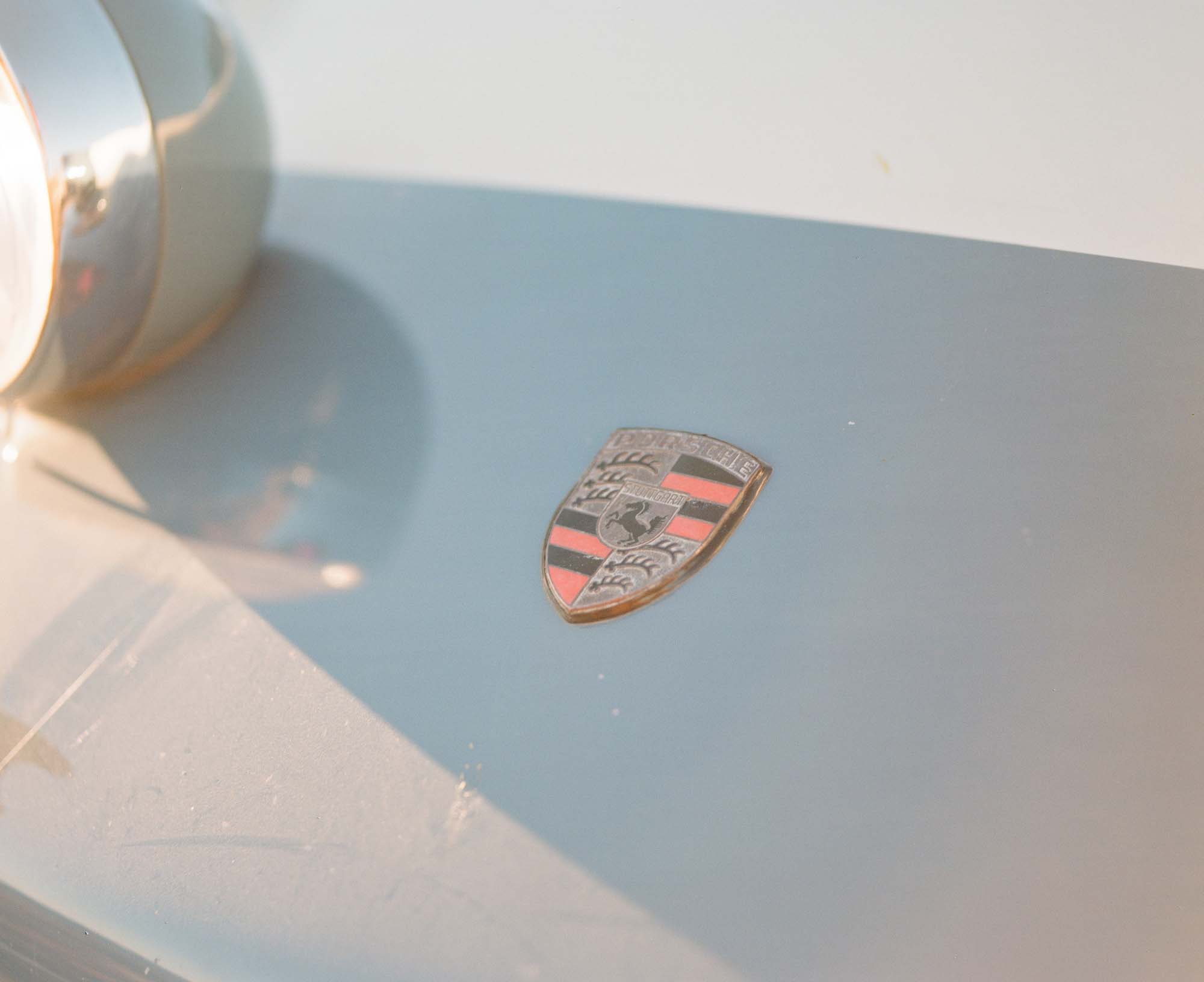 Color analog photograph shot on Mamiya RZ67 Pro II and Kodak Gold 200 in Utah by TheAnalogPhotographer (United States). [Automotive]