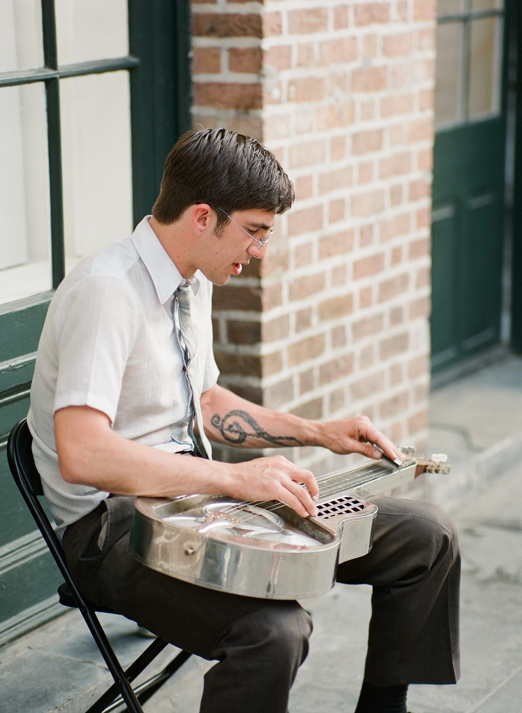 Color analog photograph shot on Contax 645 and Fujifilm Fujicolor Pro 400h Professional with 80mm f2 in New Orleans, Louisiana by Jack_von_Linden (United States). [Travel]