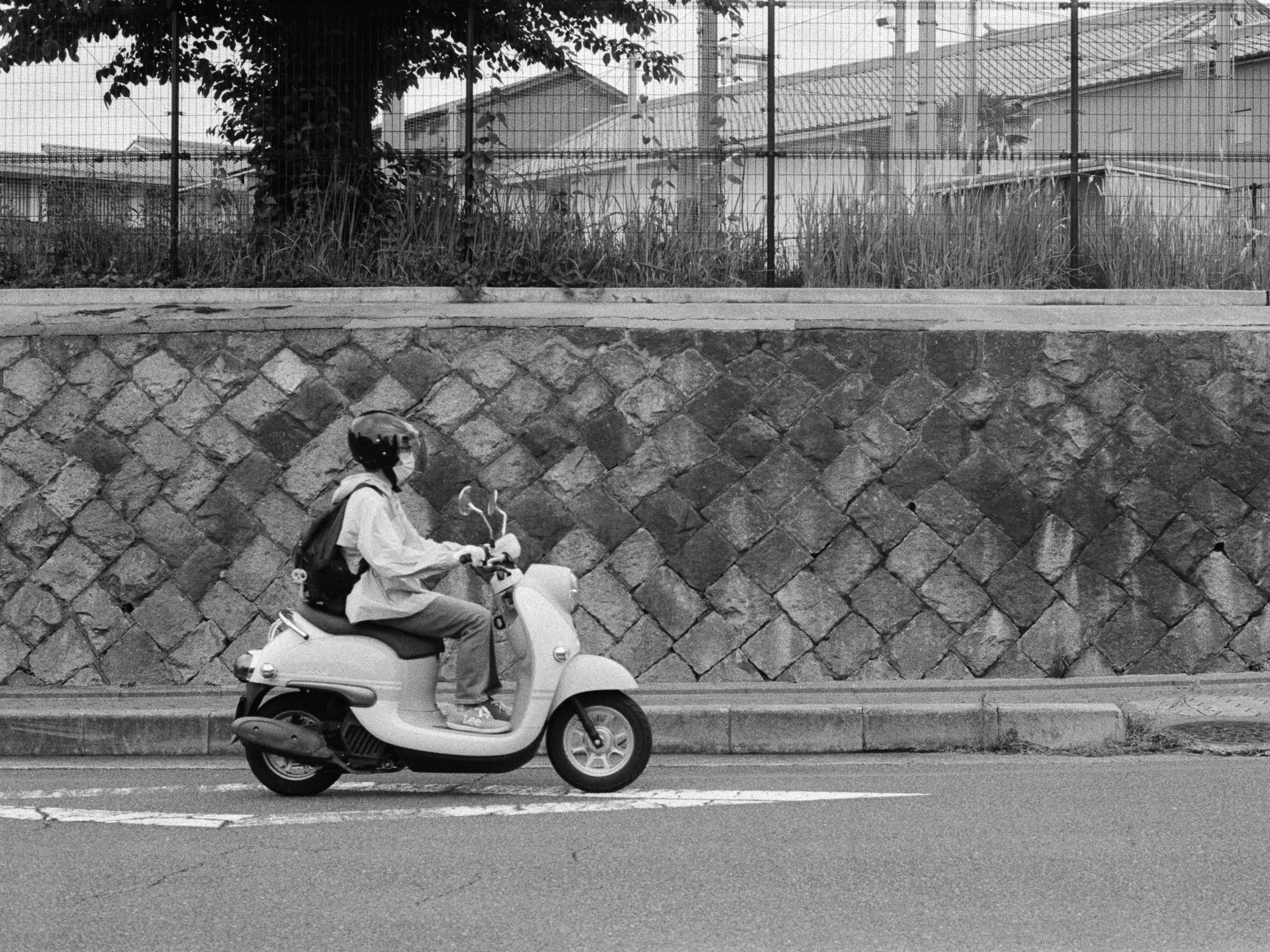 Black and white analog photograph shot on Contax RX and Ilford Hp5 Plus with Carl Zeiss Planar T* 50mm f1.4 in Kyoto, Japan by Jack_von_Linden (United States). [Editorial]