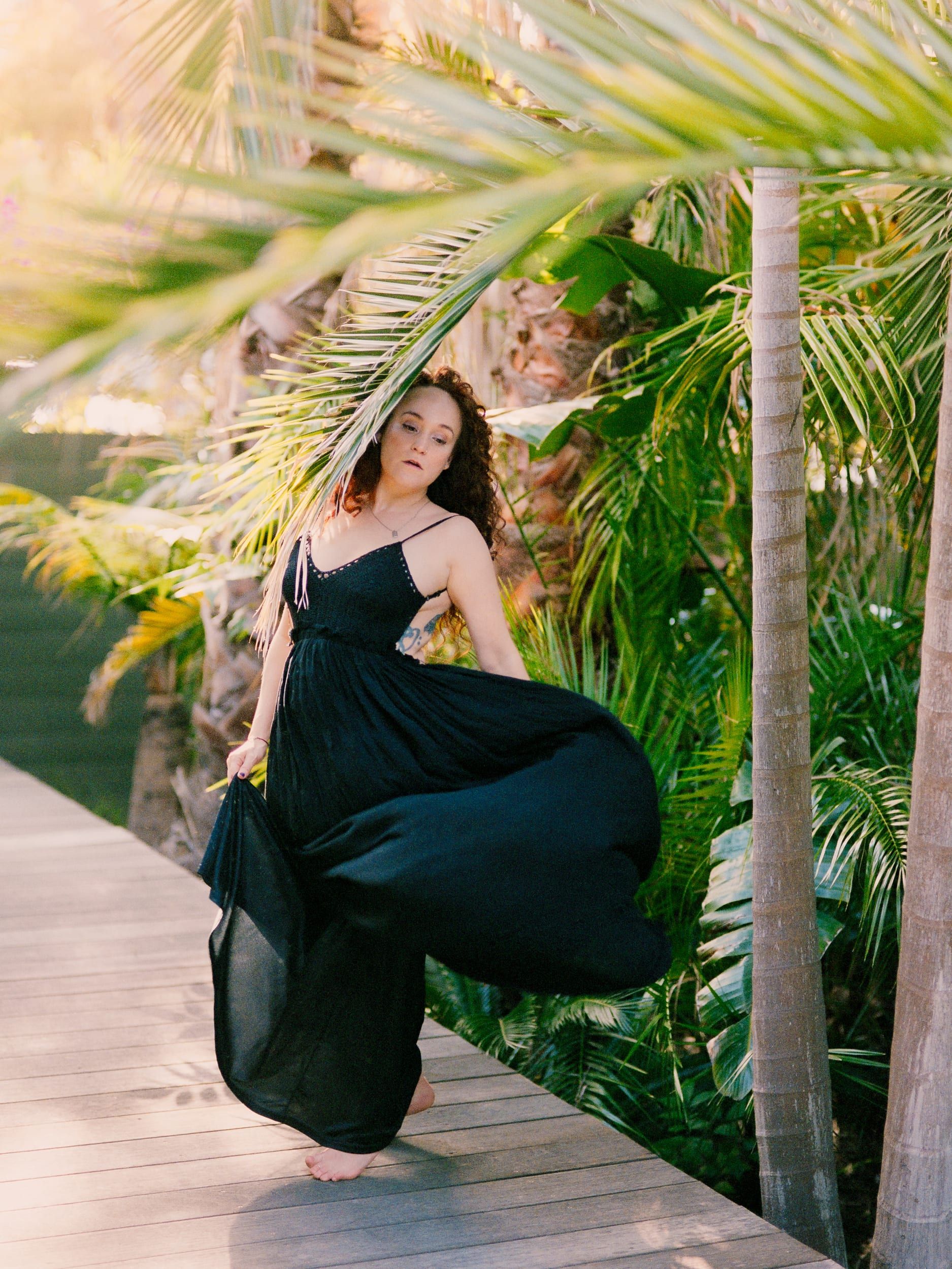 Color analog photograph shot on Hasselblad H1 and Fujifilm Fujicolor Pro 400h Professional with 100mm f2.2 in Los Angeles, California by Jack_von_Linden (United States). [Portraits]