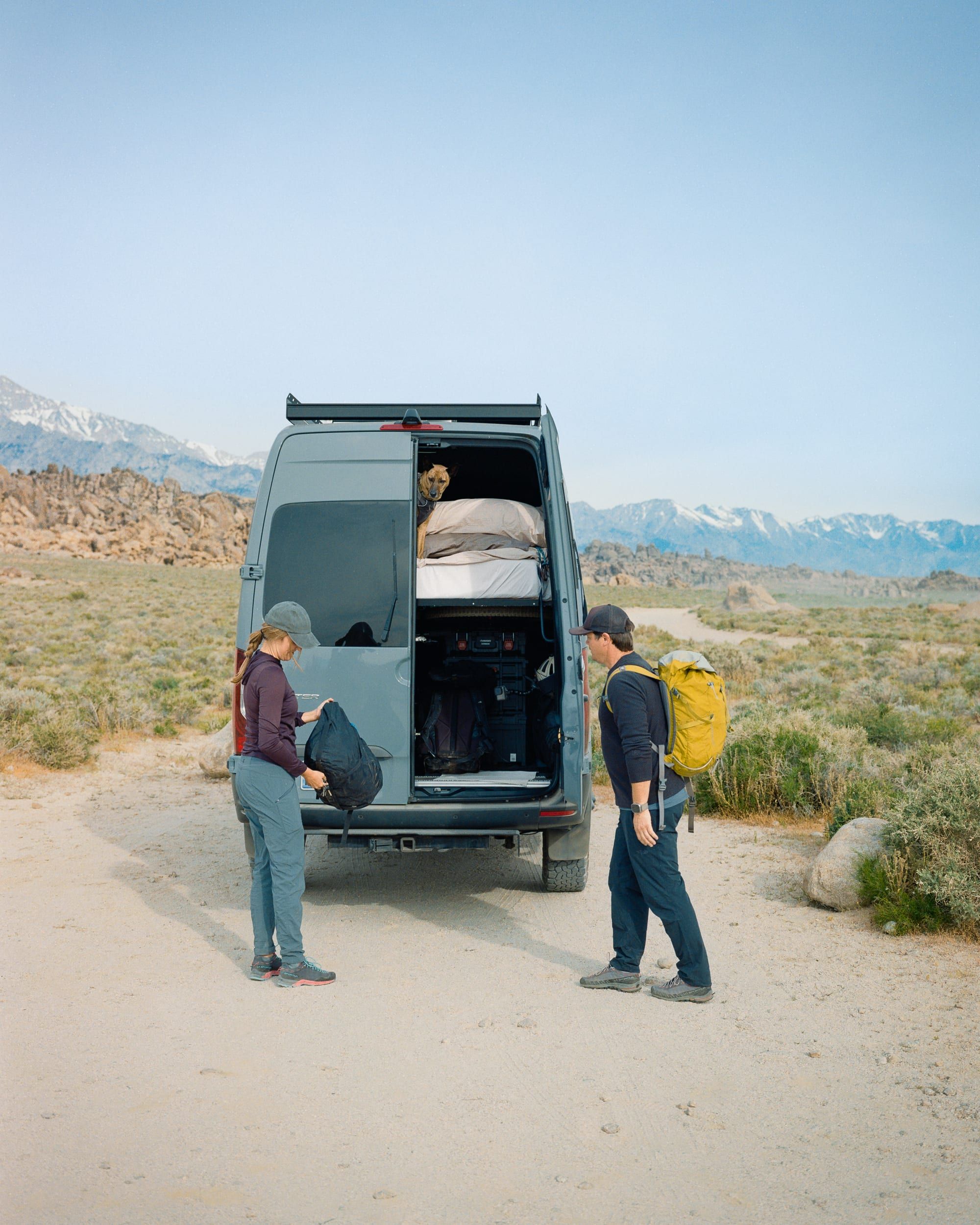 Color analog photograph shot on Mamiya 7ii and Kodak Gold 200 with 80mm f4 in Lone Pine, California by Jack_von_Linden (United States). [Portraits]
